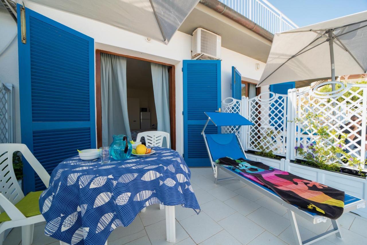 Le Sirene Aparthotel Seccheto Exterior photo