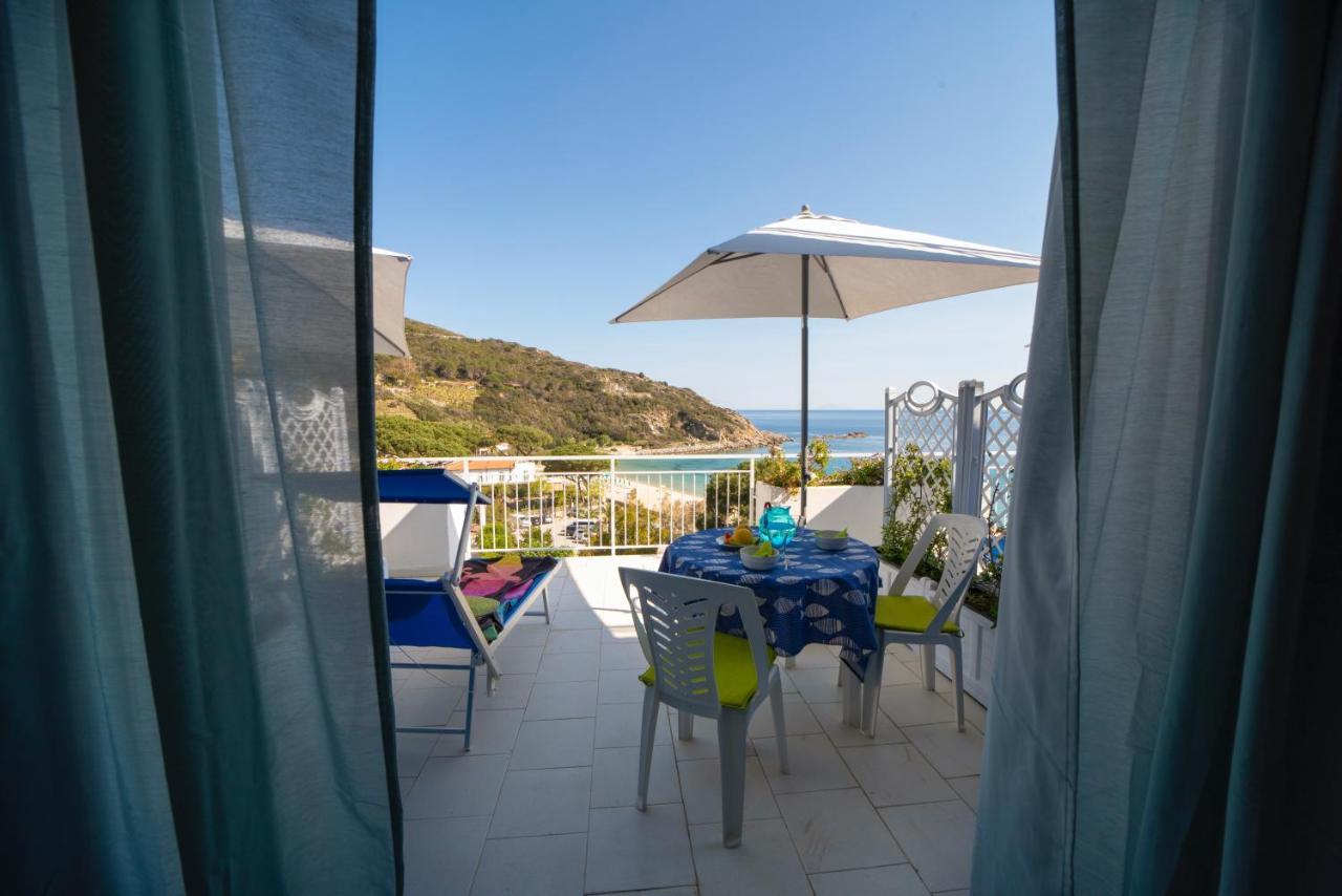 Le Sirene Aparthotel Seccheto Exterior photo