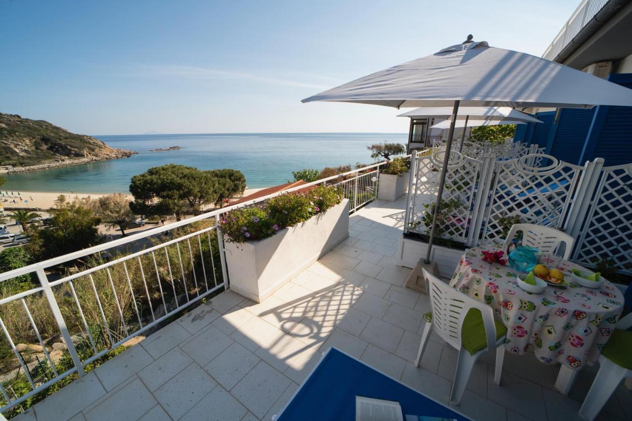 Le Sirene Aparthotel Seccheto Exterior photo