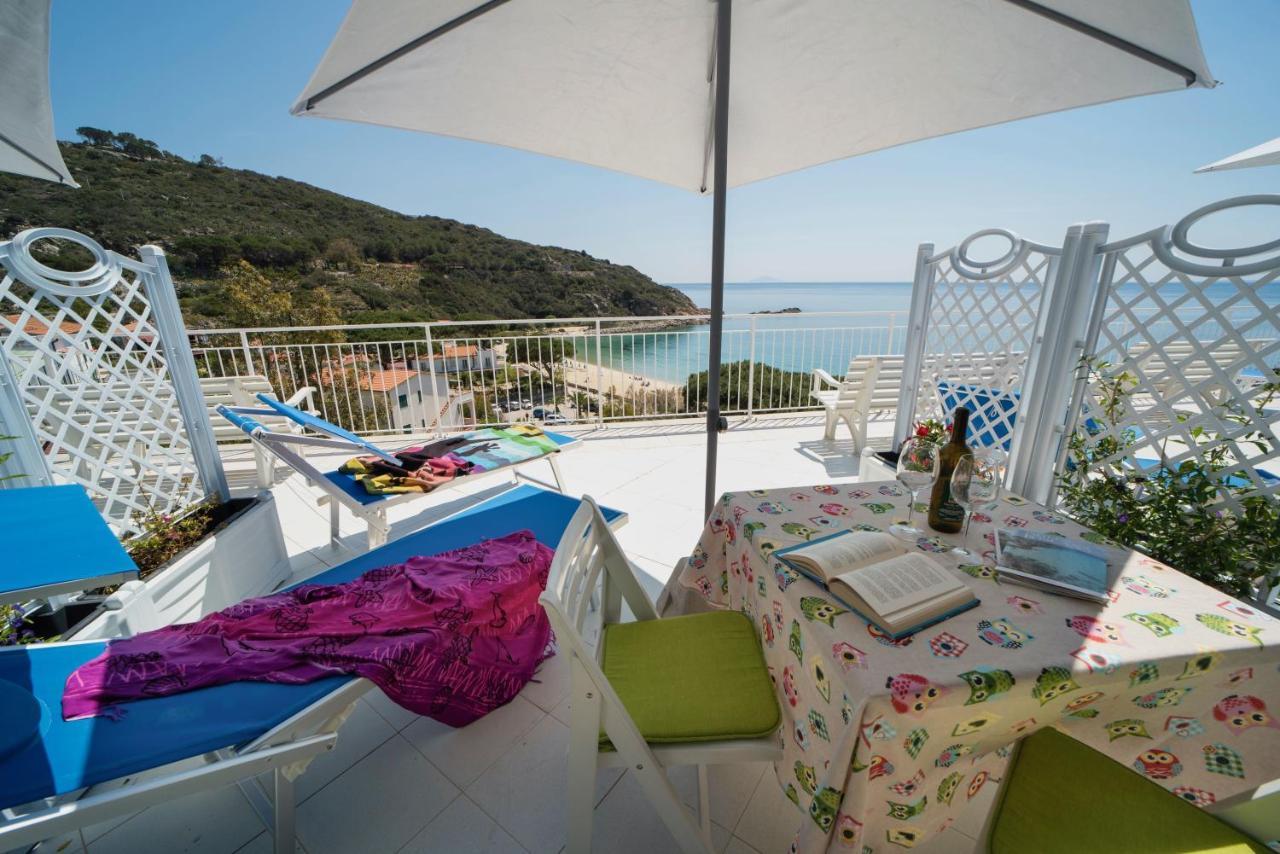 Le Sirene Aparthotel Seccheto Exterior photo