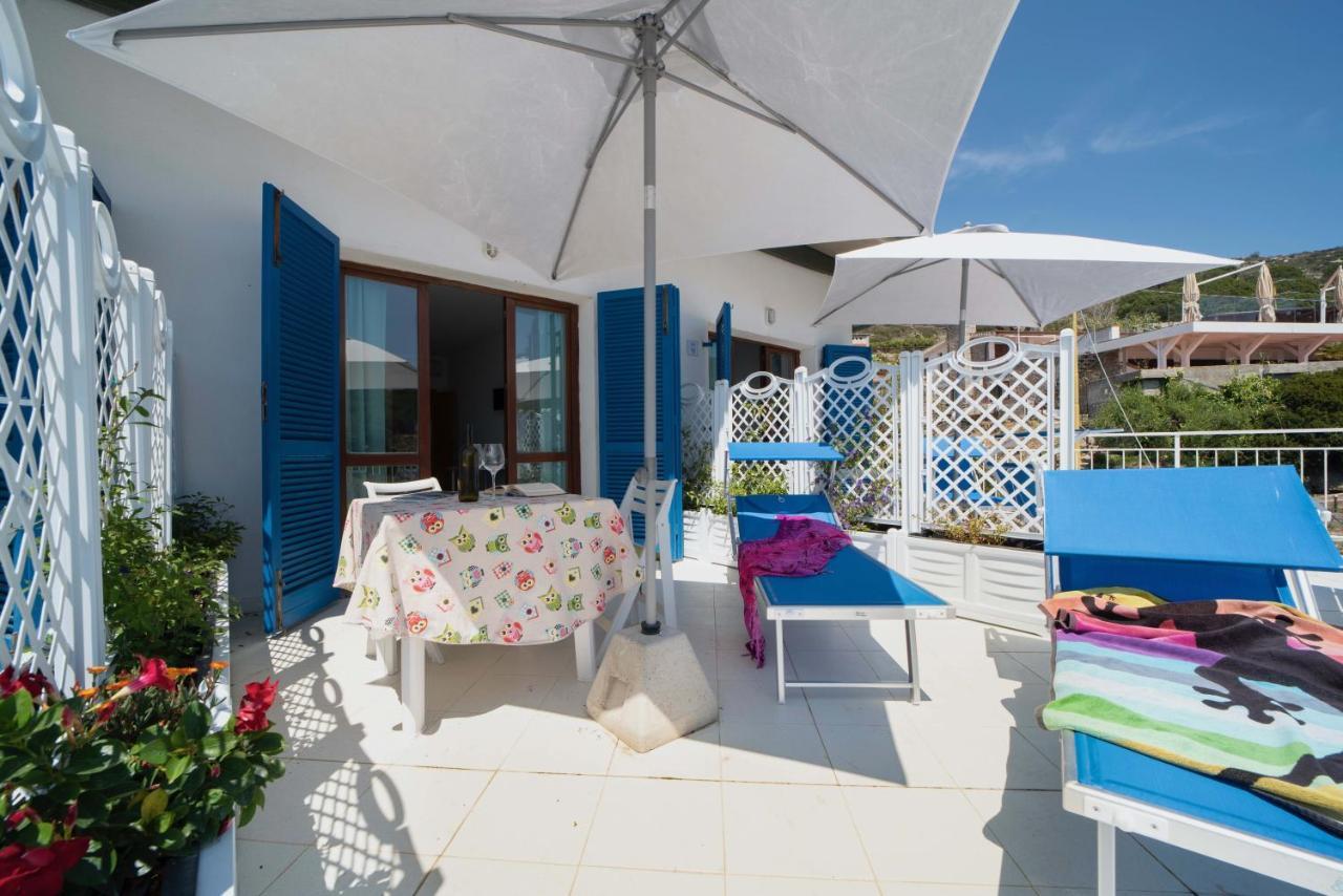 Le Sirene Aparthotel Seccheto Exterior photo