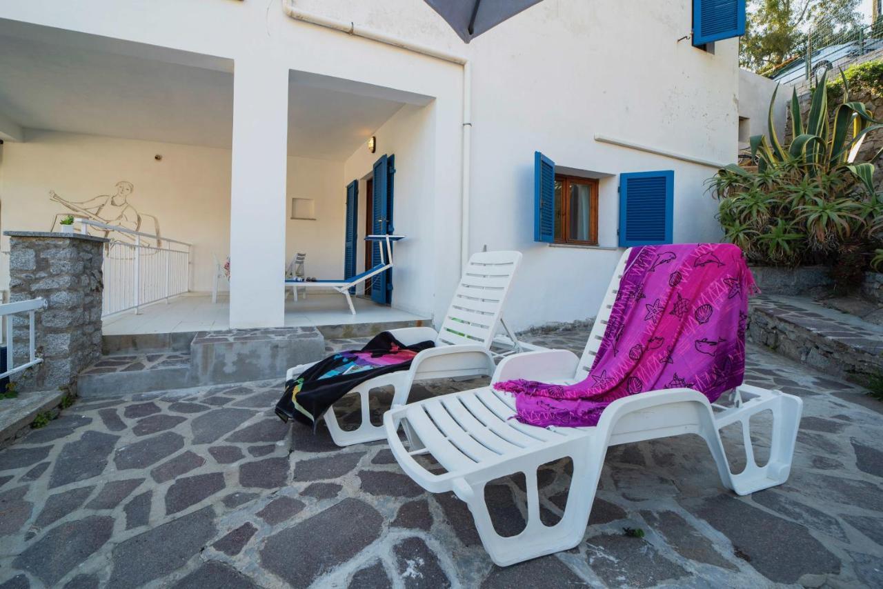 Le Sirene Aparthotel Seccheto Exterior photo