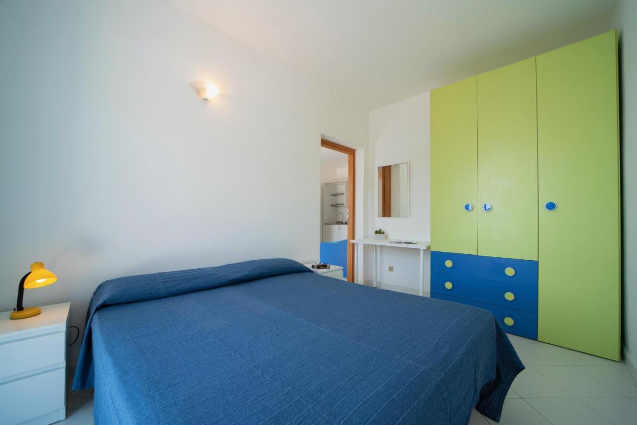 Le Sirene Aparthotel Seccheto Exterior photo
