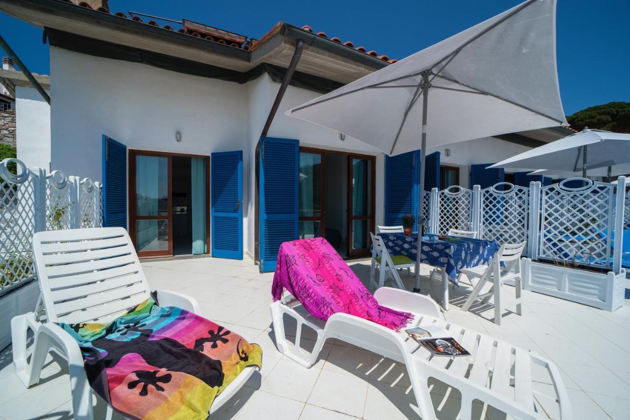 Le Sirene Aparthotel Seccheto Exterior photo